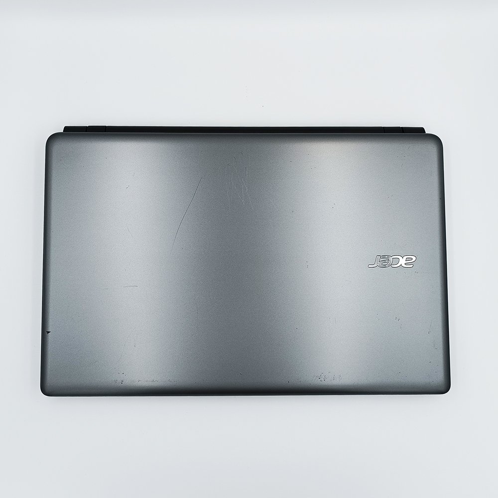 Acer Aspire E1-572P - Image 2