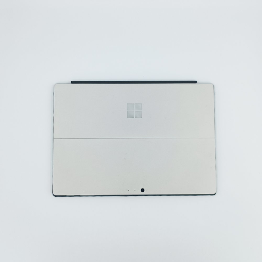 Microsoft Surface PRO 5 - Image 2